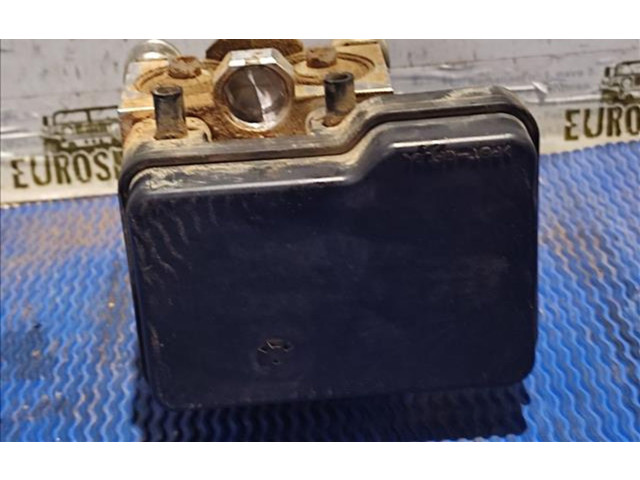 Jednotka ABS 44510 Toyota Hilux (AN10, AN20, AN30) 2001