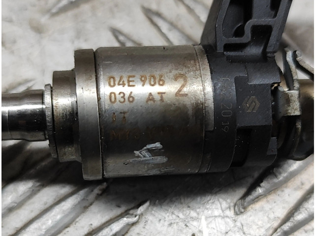 Форсунка 04E906036AT    Skoda Superb B8 (3V)  DGEB 