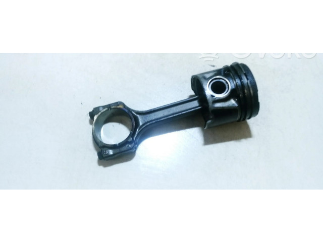 Píst 73502643 Fiat Doblo pro naftový motor 1.3