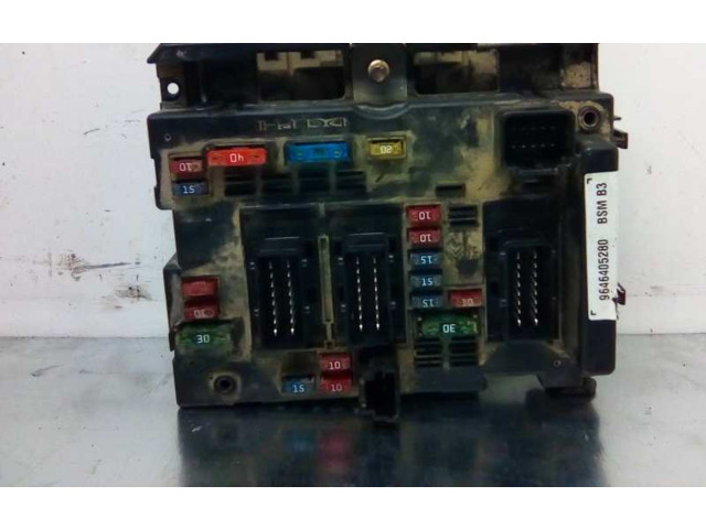 Блок предохранителей 964605280, BSMB3 Citroen Xsara
