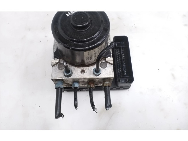 Блок АБС 6857644, 6857643 BMW X3 F25 2010 - 2017 года