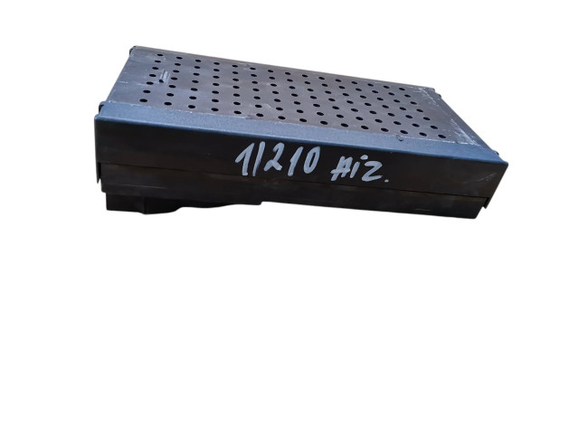 Блок предохранителей  9494673, 98W503   Volvo S80    