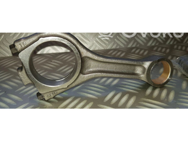 Шатун 204DTD Land Rover Discovery 5