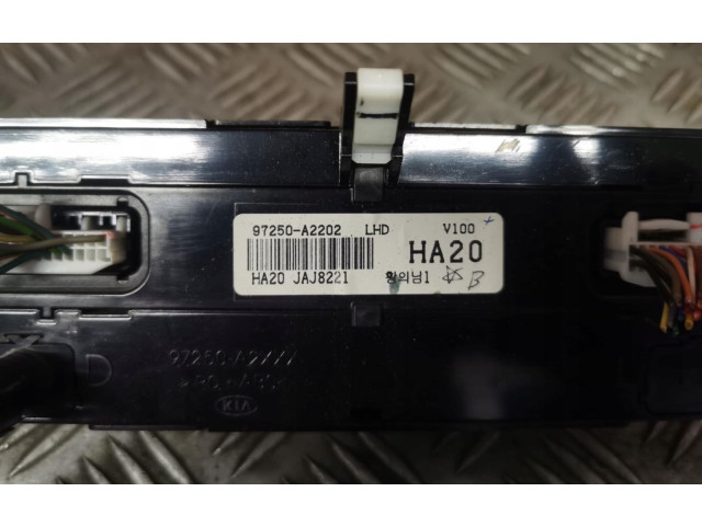 Блок управления климат-контролем 97250A2202   KIA Ceed