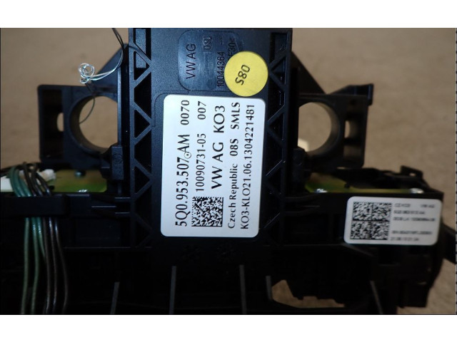 Ручка стеклоочистителей Volkswagen Golf VII