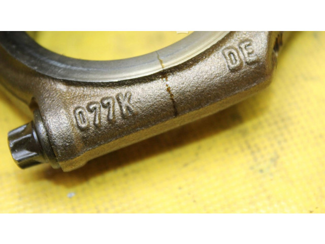  Поршень с шатуном    Audi A6 S6 C5 4B  