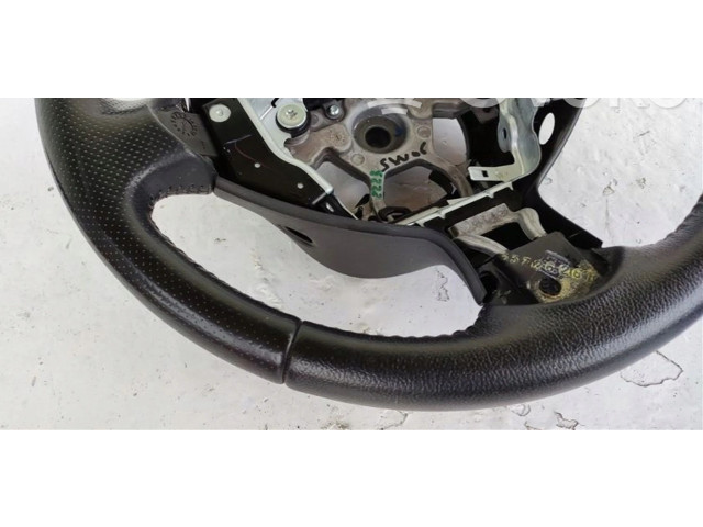 Volant Nissan Juke I F15 2014