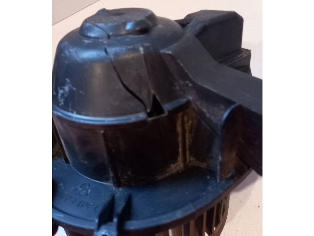 Вентилятор печки RHD28421, RHD86578 Volvo V70