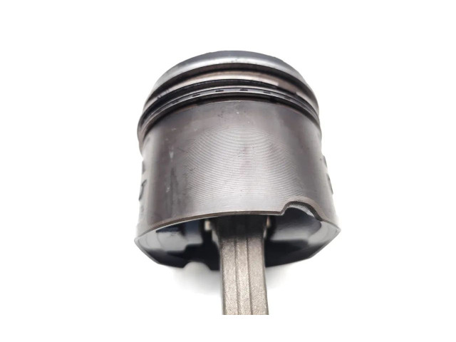 Поршень с шатуном 204D3 204D3 Land Rover Freelander