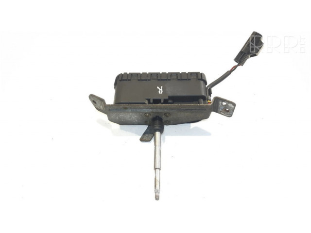 Моторчик стеклоочистителя 0390206210, 9154528    Volvo S80