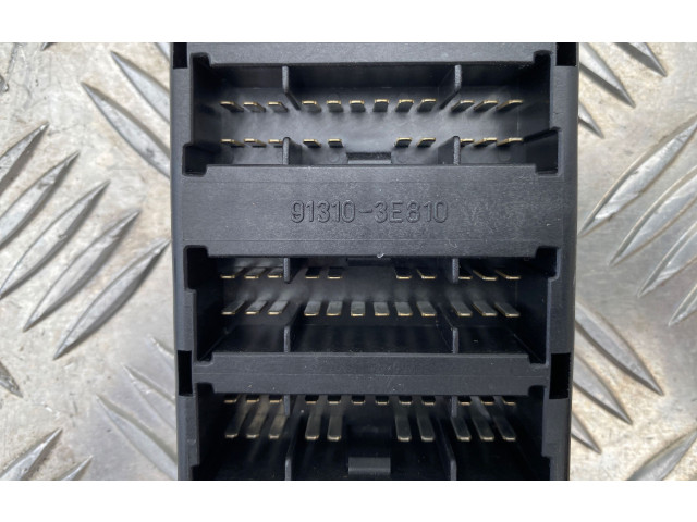 Блок управления 913103E810   KIA Sorento