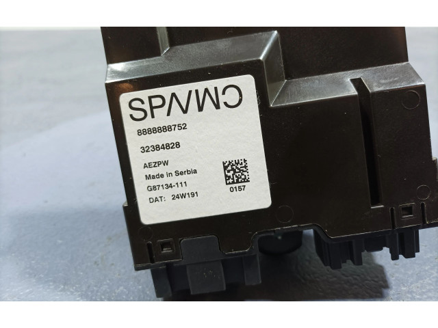 Vstřikovací lišta 32384828, 32384828 Volvo XC40