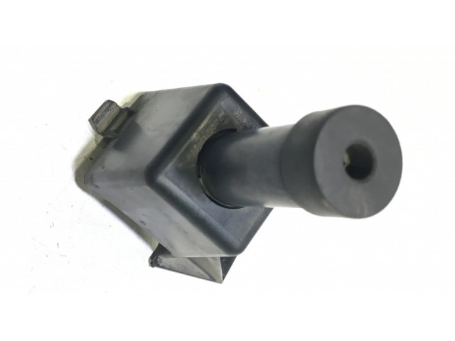 Опорная ножка капота двигателя