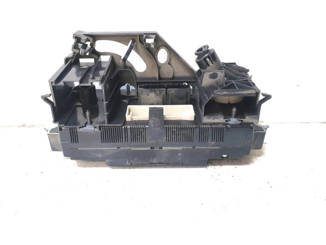 Рулевая рейка  Модуль блока управления кондиционером    Volkswagen Caddy 2004 - 2010 года