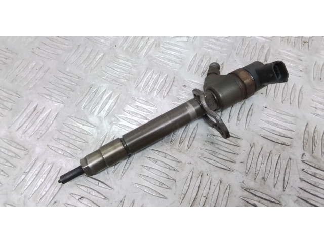 Форсунка 30777526    Volvo V70   