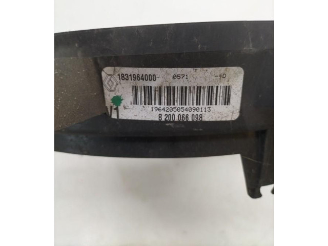 Вентилятор радиатора     7701068309    Renault Twingo II 