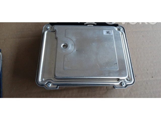 Řídící jednotka 03L906018NG Volkswagen Caddy 2015