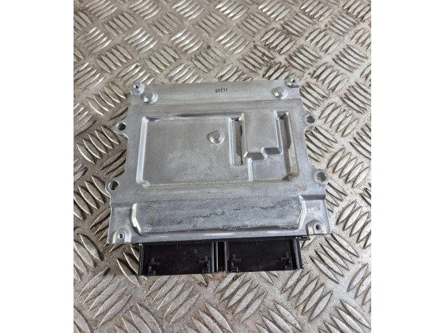 Блок управления двигателя 32242004 Volvo S60