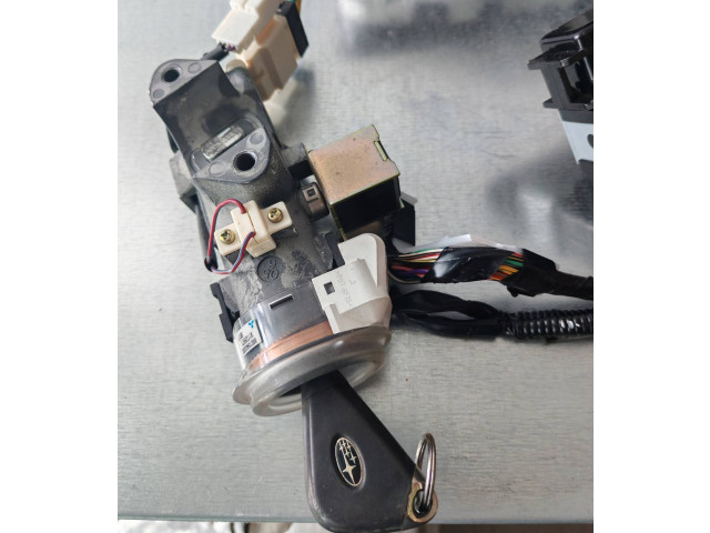 Комплект блоков управления 22611AK233, 1123000264   Subaru Legacy