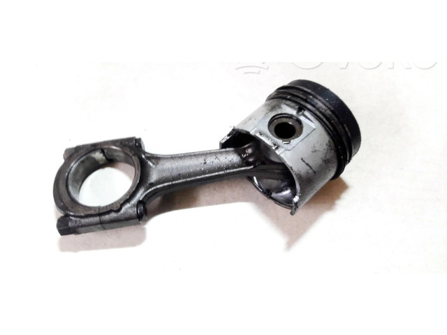 Поршень с шатуном Citroen Berlingo для дизельного двигателя 1.9