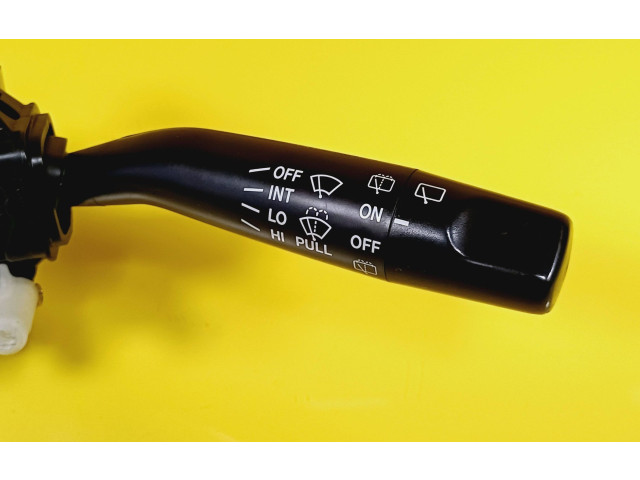 Vstřikovač 17A164 Suzuki Liana