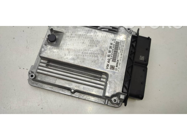 Блок управления двигателем Блок управления 05L907309AH Skoda Octavia Mk4
