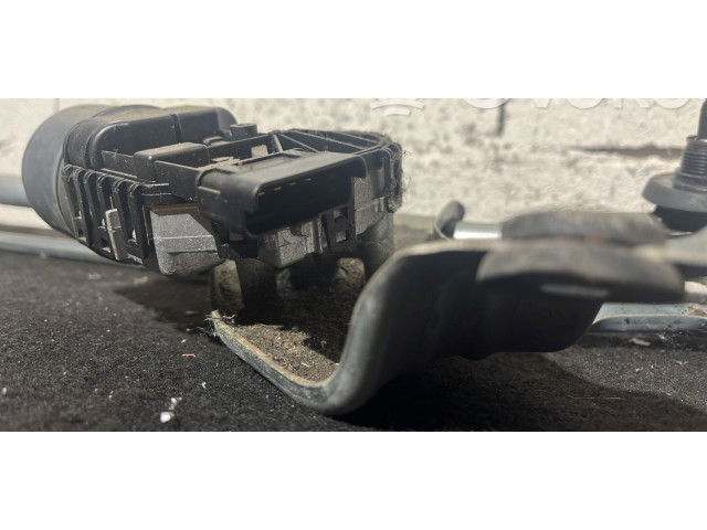 Моторчик дворников 8200619512 Dacia Duster