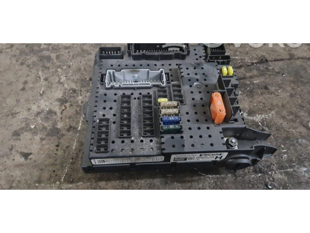 Pojistková skříňka 30786646 Volvo XC90 2009