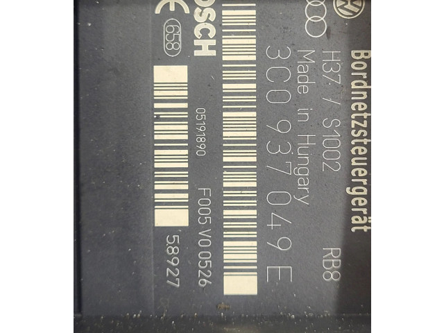 Блок предохранителей 3C0937049E Volkswagen Touran I