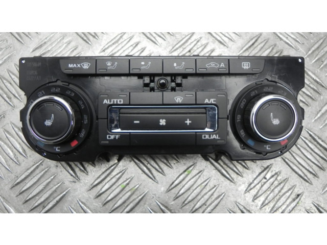 Блок управления климат-контролем 3T0907044CJ Skoda Yeti (5L)