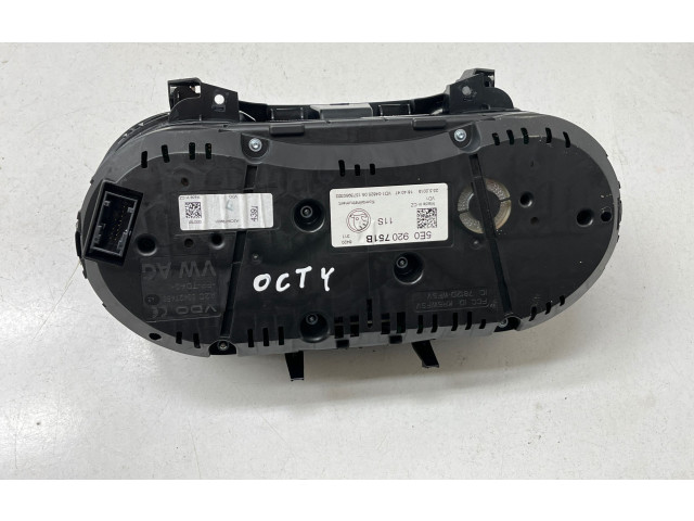 Панель приборов 5E0920751B, 2552015   Skoda Octavia Mk3 (5E)       