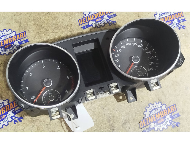Панель приборов 5K0920862A Volkswagen Golf VI