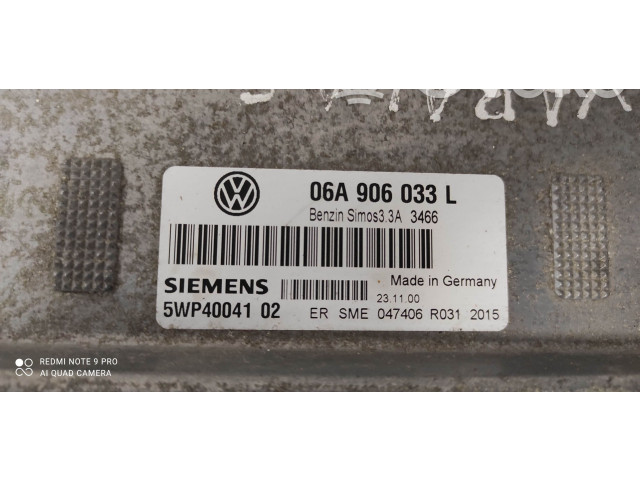 Řídící jednotka 06A906033L, 5WP4004102 Volkswagen New Beetle 2002