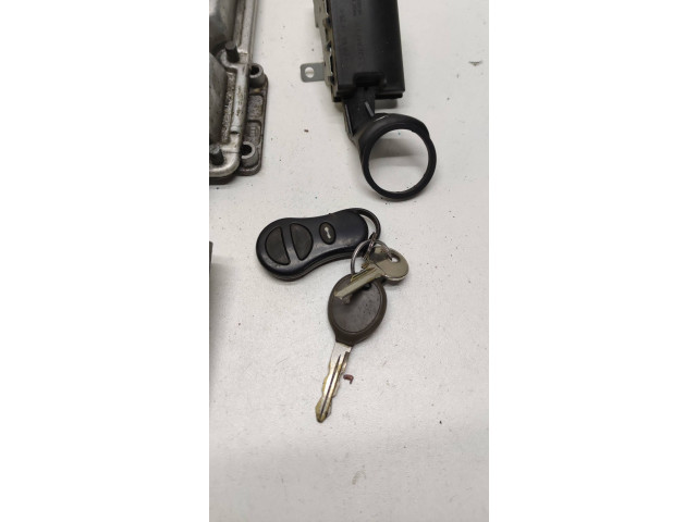 Комплект блоков управления P56041700bb   Jeep Cherokee III KJ