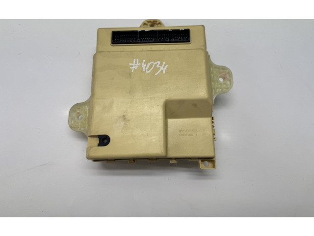 Блок предохранителей 954002P111, 954002P111 KIA Sorento