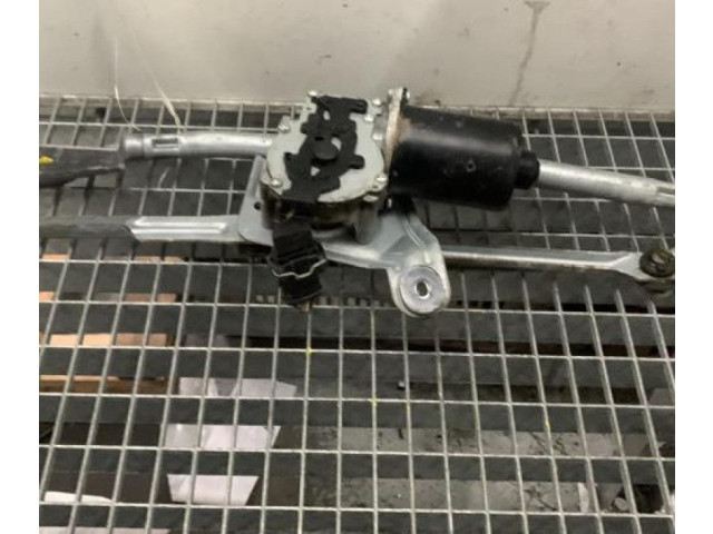 Моторчик дворников     Volvo V70