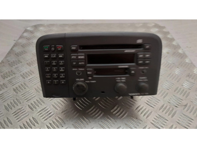 Радио/ проигрыватель CD/DVD / навигация