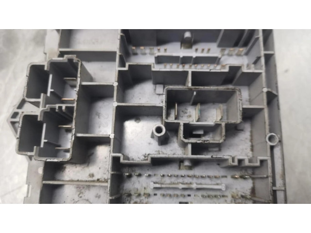 Блок предохранителей 46558760 Alfa Romeo 166