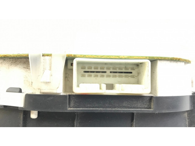 Přístrojová deska Mazda Premacy 2003 WGCB80