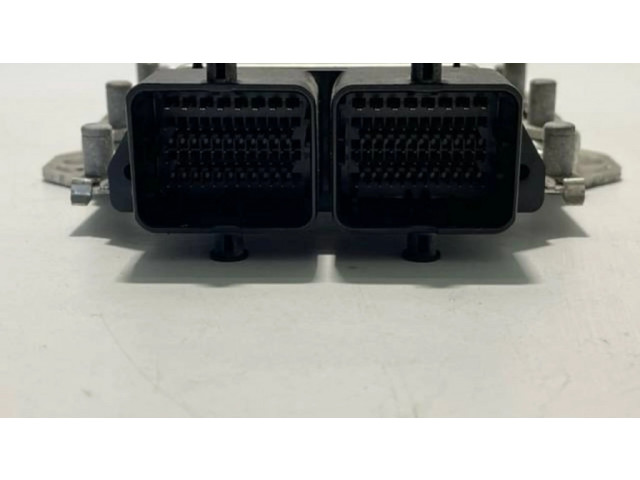 Блок управления двигателя 3391069L00, 0261S05712 Suzuki Swift