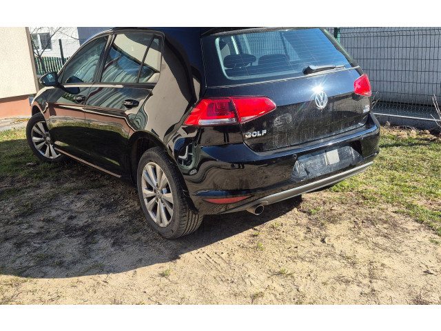 Ящик предохранителей (комплект) 5Q0907361A, 63512385 Volkswagen Golf VII