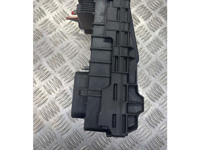 Блок предохранителей 017181301 Audi A3 S3 A3 Sportback 8P