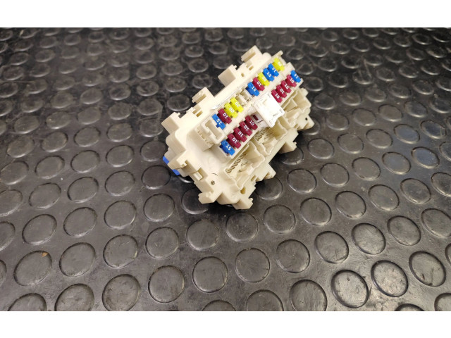   Pojistková skříňka 1TJ0A   Nissan Murano Z51 2011