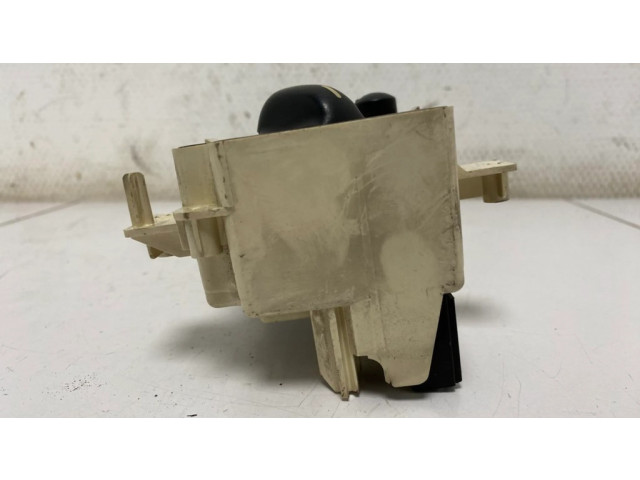 Блок управления климат-контролем 810621263F Citroen Xsara