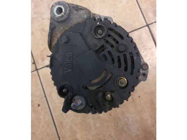 Генератор 2521539, 054903915   Audi A6 S6 C4 4A      