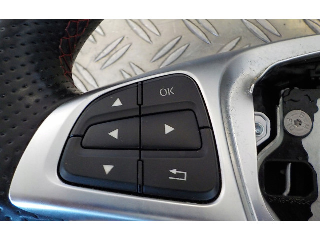 Volant Mercedes-Benz GLA W156 2013