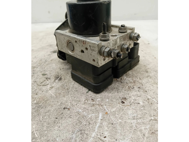 Блок АБС 1K0614117S, 10020702274 Skoda Octavia Mk2 (1Z) 2004 - 2013 года
