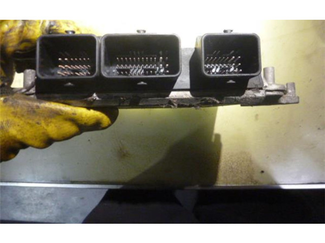 Блок управления двигателем Блок управления    Peugeot Expert