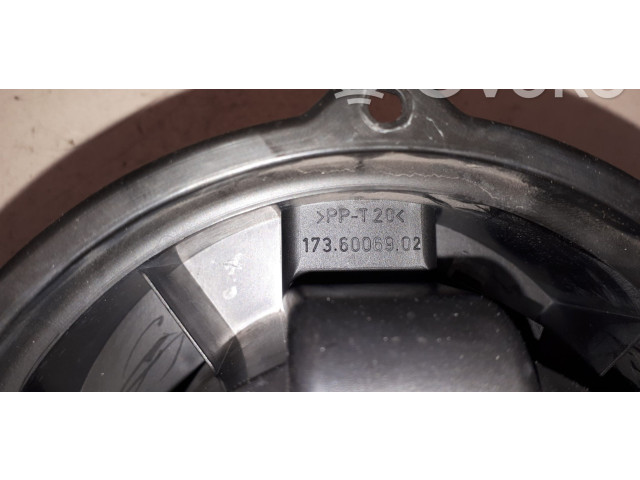 Вентилятор печки 1736006902, MF0160700721 Mitsubishi Colt