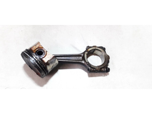 Píst Fiat Punto (176) pro benzínový motor 1.2